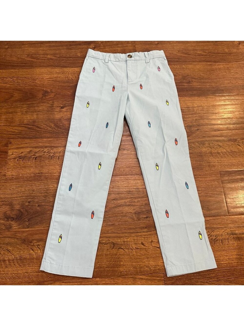 Vineyard Vines surfboard embroidered chino pants